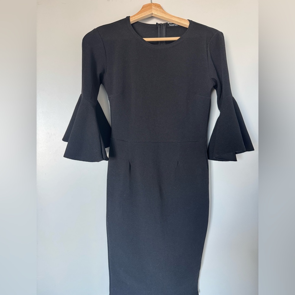 Boohoo Midi with Flare Bell Sleeves